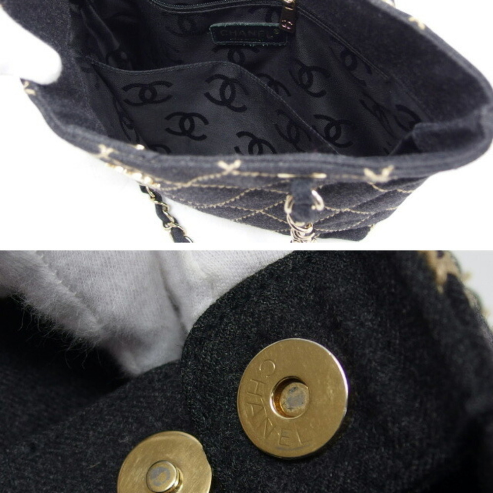 CHANEL Black Logo Shoulder Bag - Picture 5 of 11